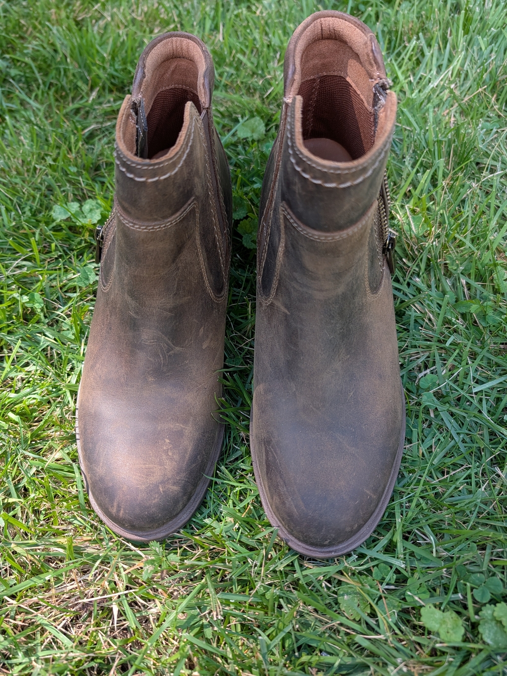 Clarks womens Brown Leather Ankle Boots